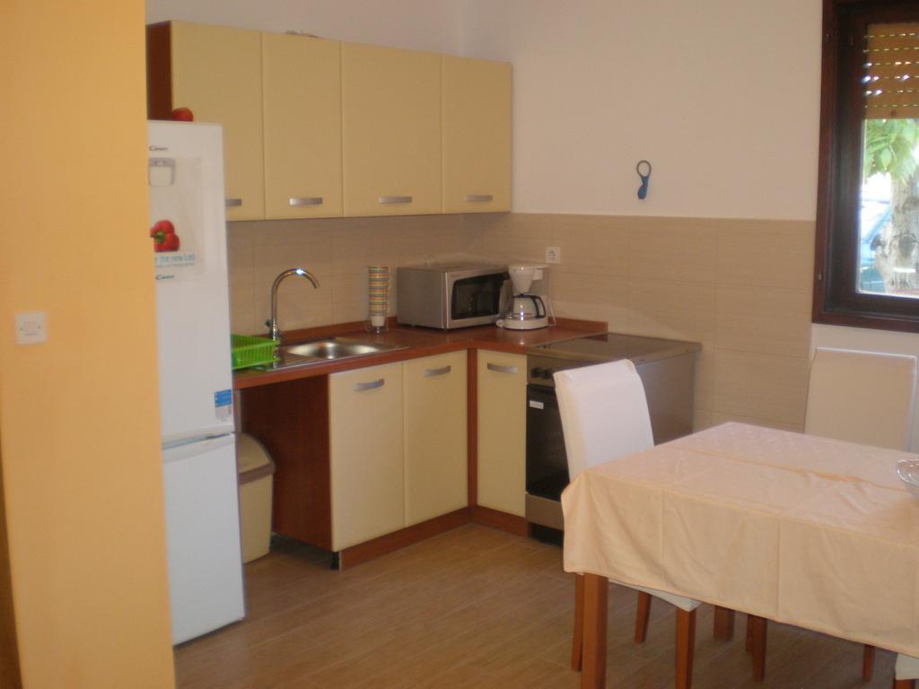 Apartment Ms Pula Exterior photo
